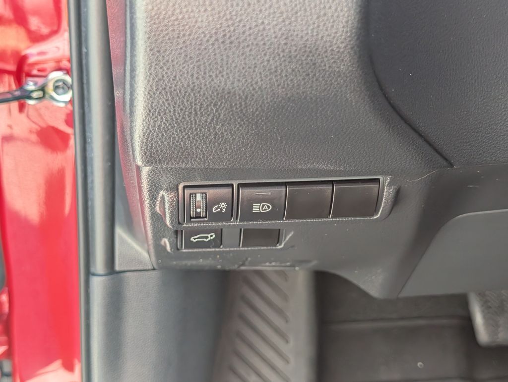 2023 Toyota Corolla Cross XLE Cockeysville MD