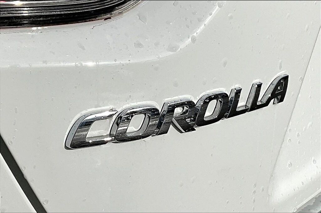 2023 Toyota Corolla Hybrid LE OR