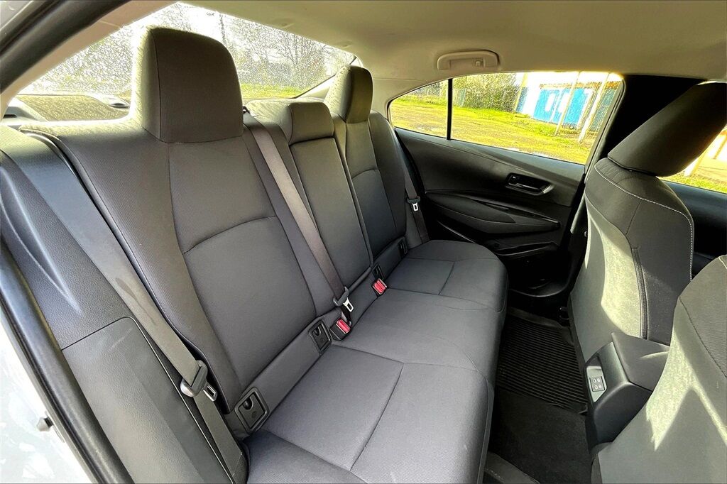 2023 Toyota Corolla Hybrid LE OR