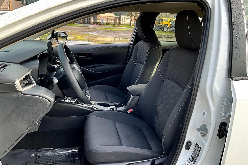 2023 Toyota Corolla Hybrid LE OR