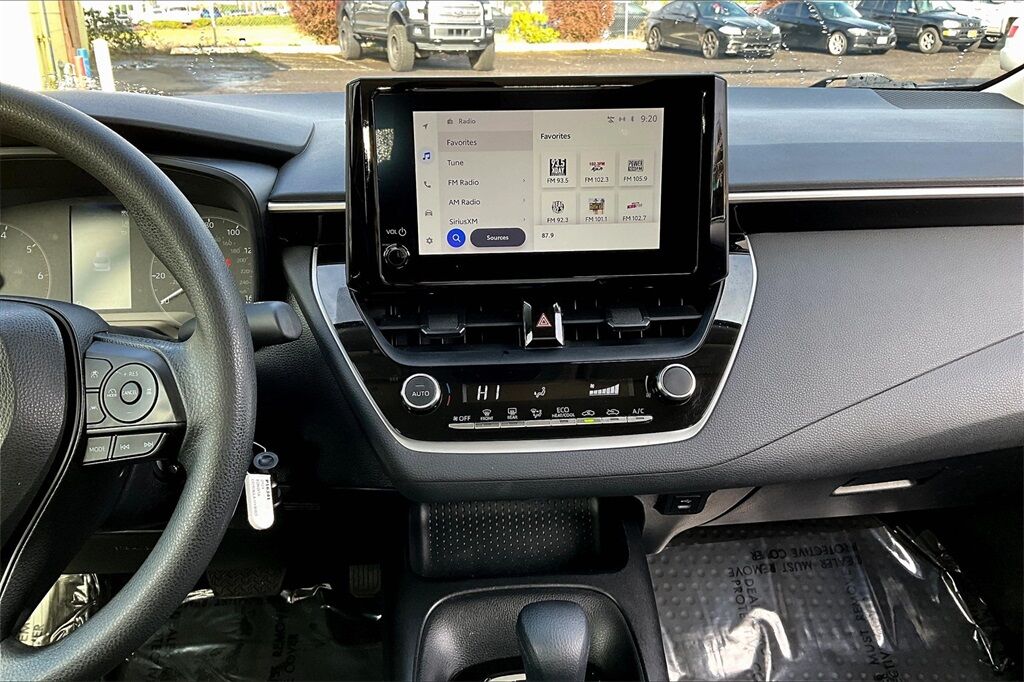 2023 Toyota Corolla Hybrid LE OR