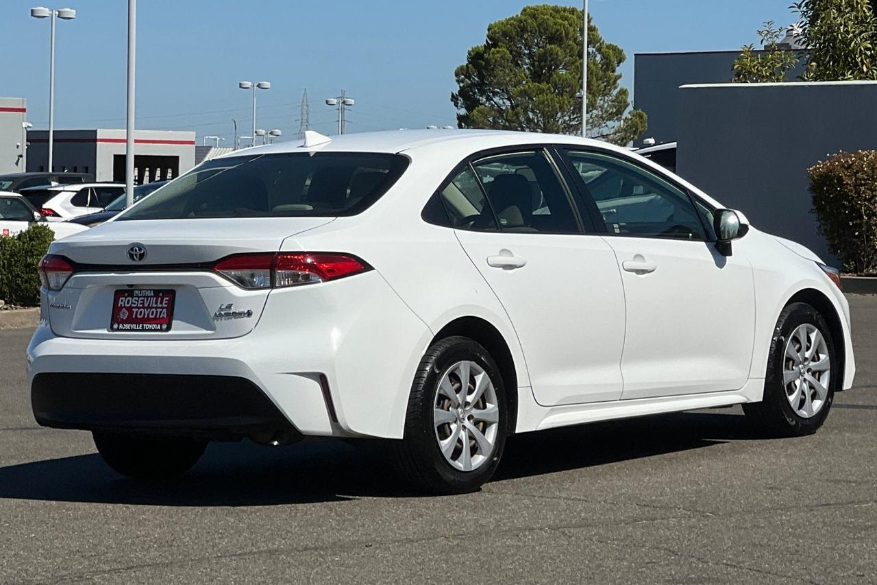 2023 Toyota Corolla Hybrid LE