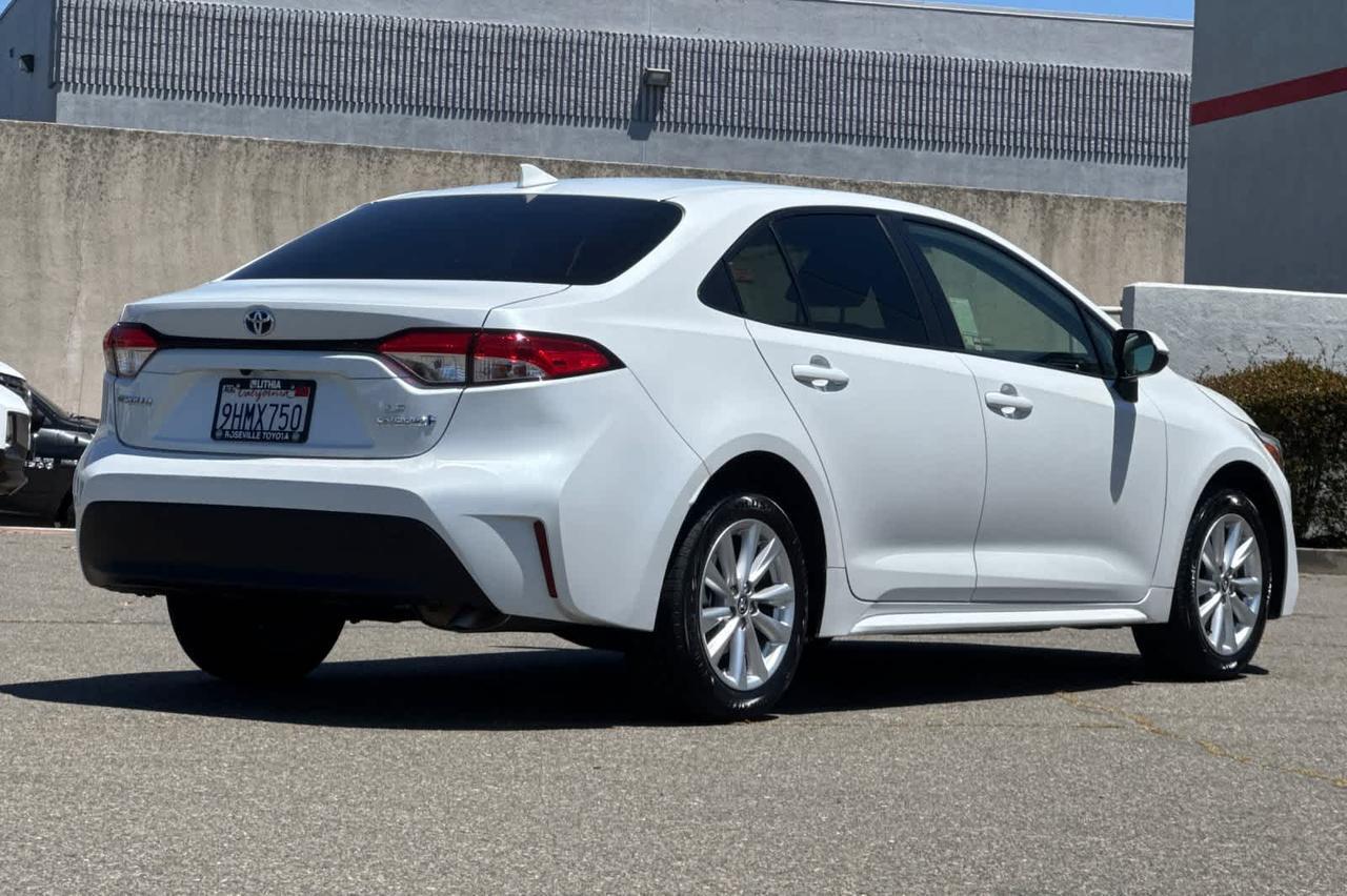 2023 Toyota Corolla Hybrid LE