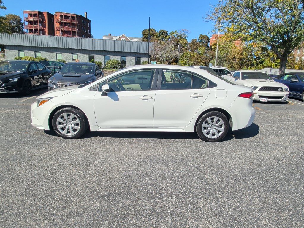 2023 Toyota Corolla Hybrid LE