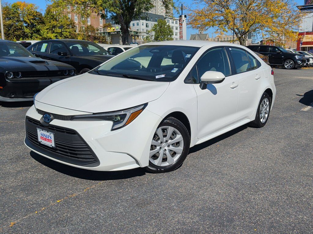 2023 Toyota Corolla Hybrid LE