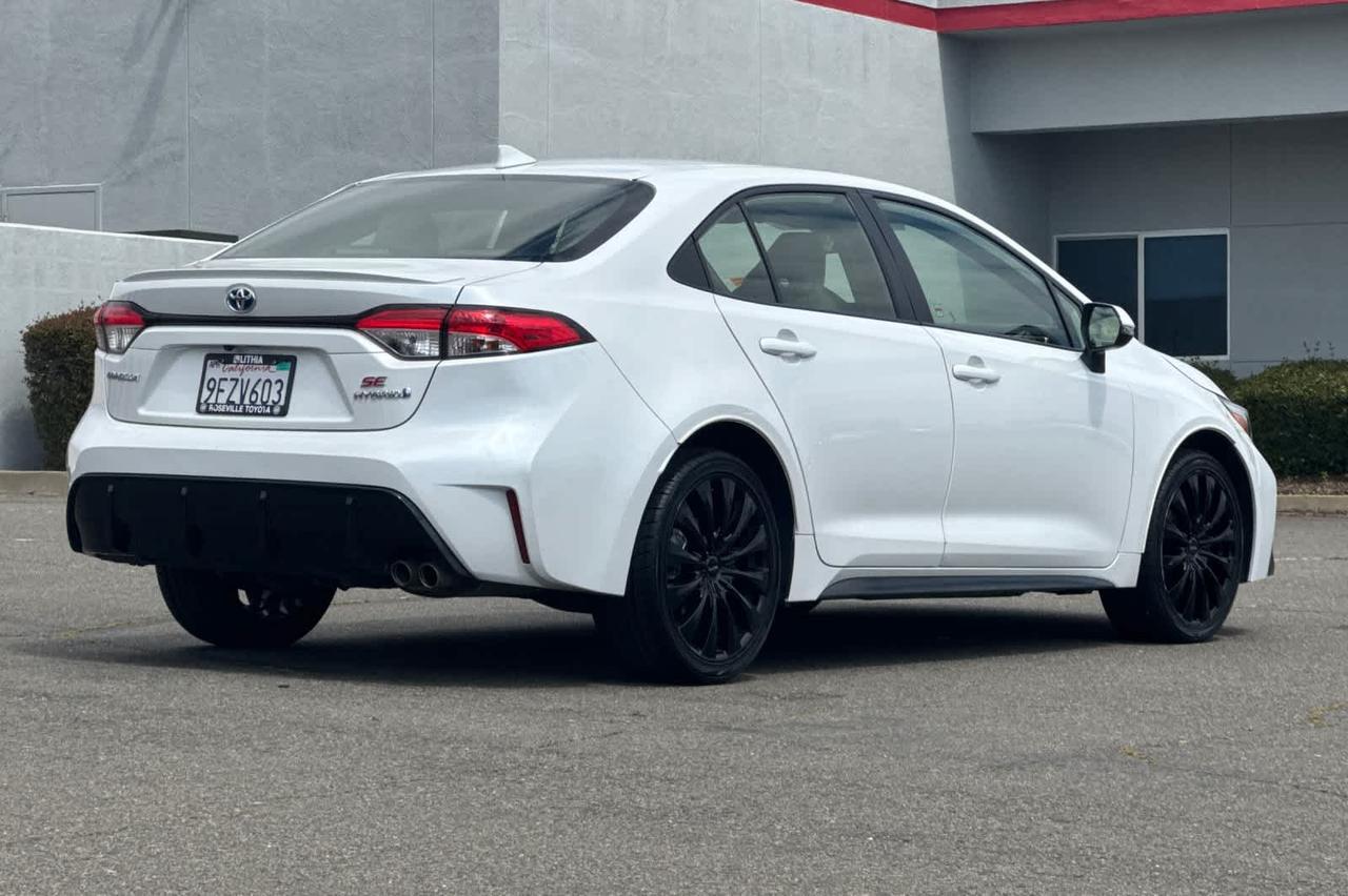 2023 Toyota Corolla Hybrid SE