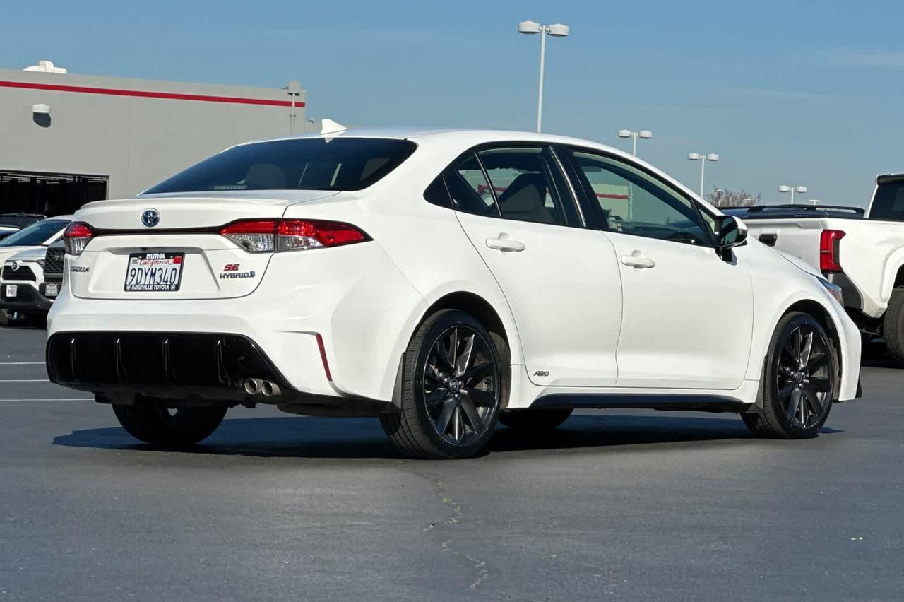 2023 Toyota Corolla Hybrid SE