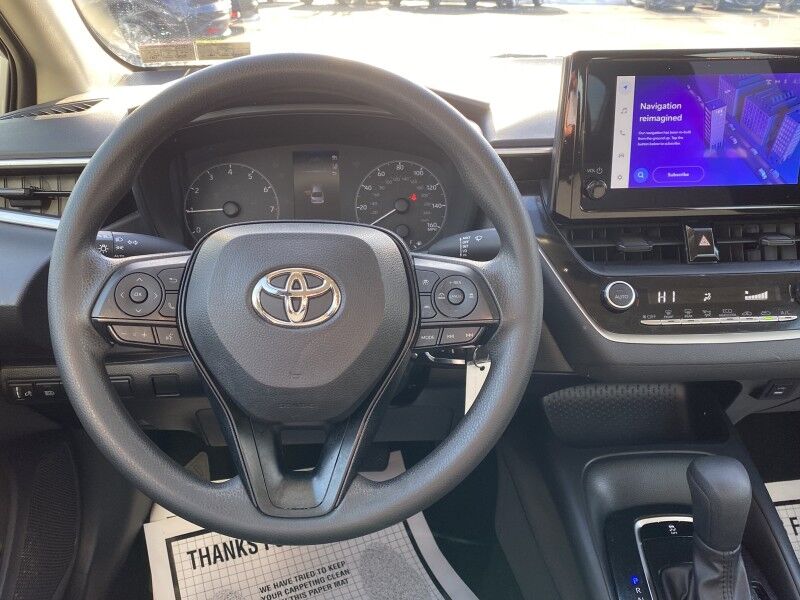 2023 Toyota Corolla LE Bristol  PA