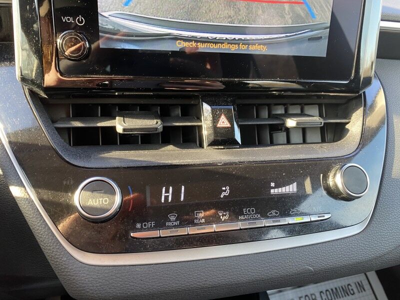 2023 Toyota Corolla LE Bristol  PA