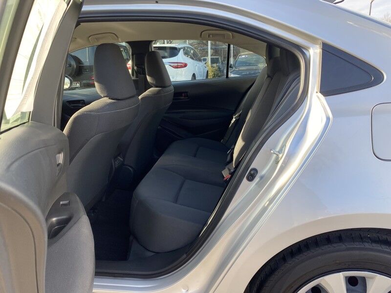 2023 Toyota Corolla LE Bristol  PA