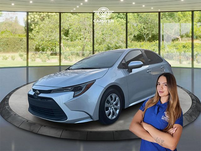 2023 Toyota Corolla LE 50,338 mi.