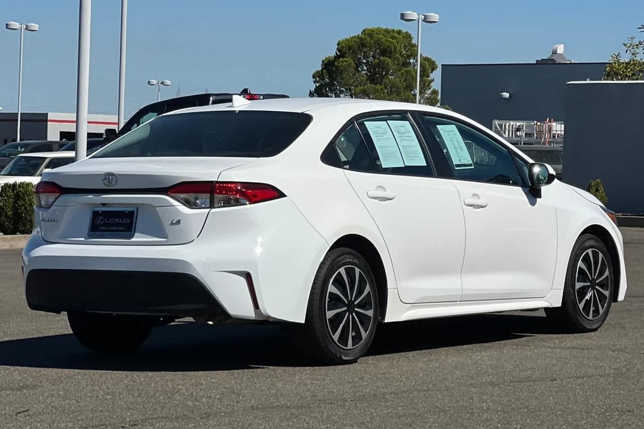 2023 Toyota Corolla LE