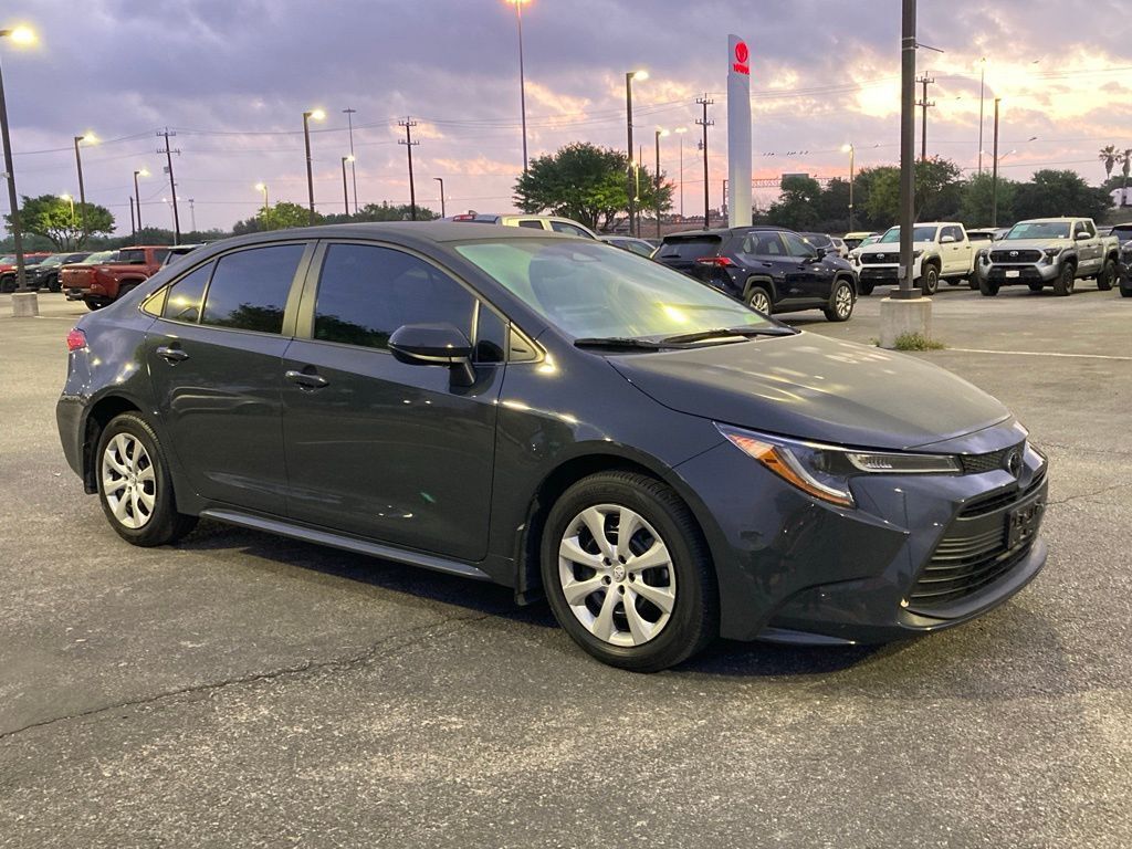 2023 Toyota Corolla LE