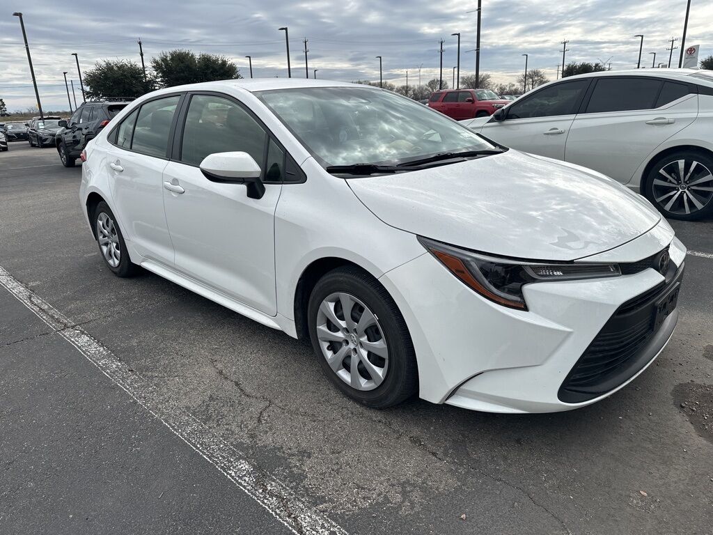 2023 Toyota Corolla LE