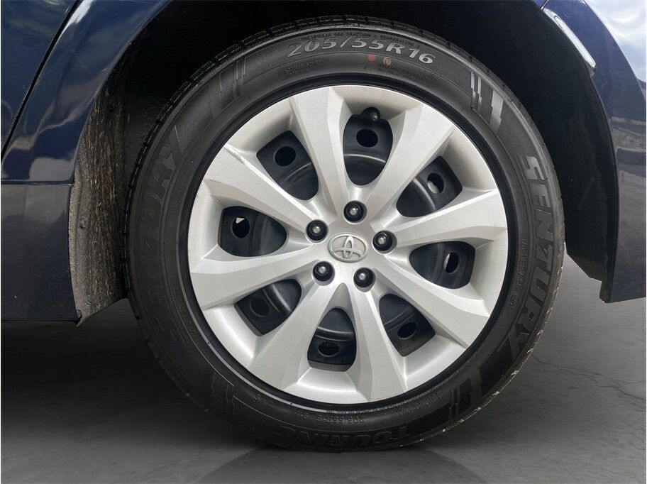 2023 Toyota Corolla LE Sedan 4D Port Orchard WA