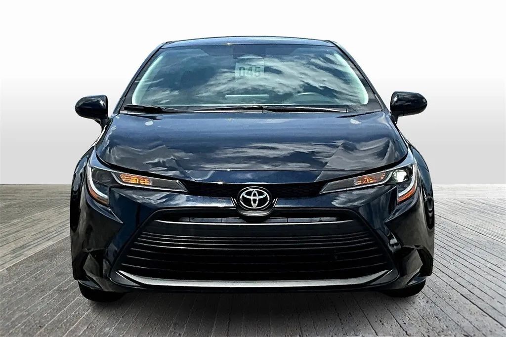2023 Toyota Corolla LE Sedan 4D Maitland FL