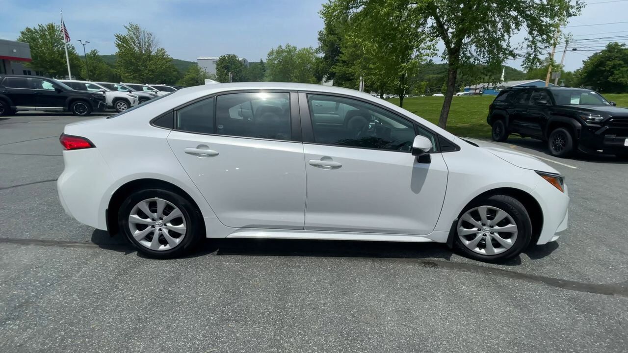2023 Toyota Corolla LE White River Junction VT