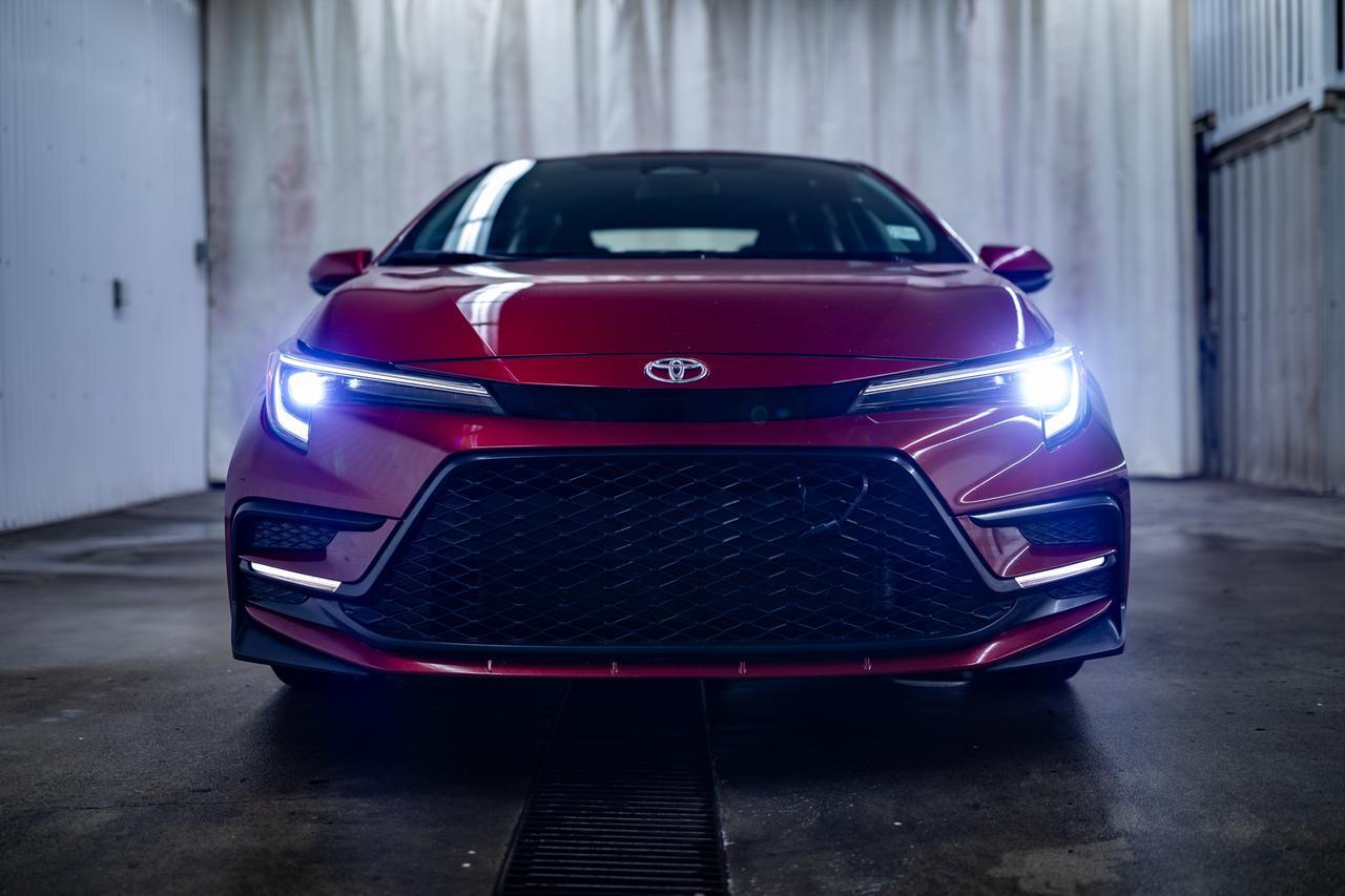 2023 Toyota Corolla SE Bcam Hseat Red Deer AB