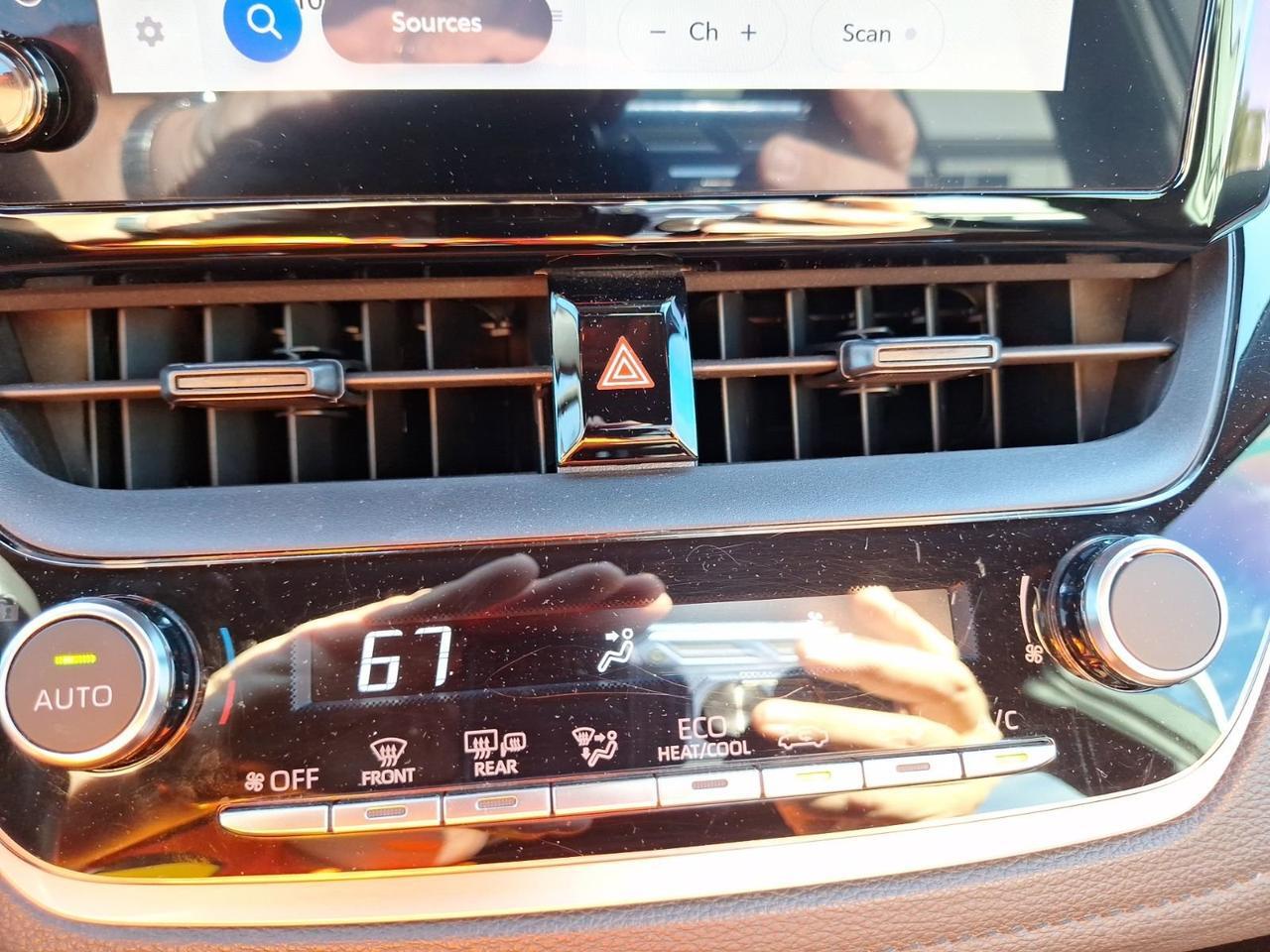 2023 Toyota Corolla SE Hurst TX