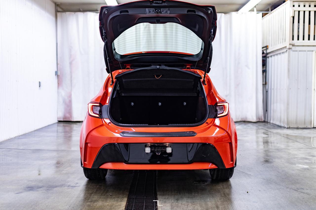 2023 Toyota Corolla SE Hatchback BCam PSeat Red Deer AB