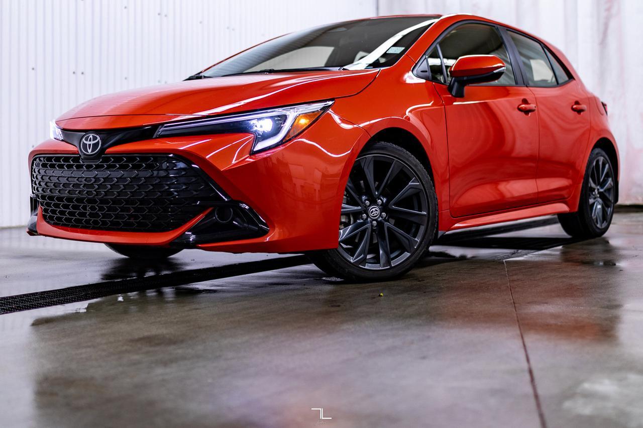 2023 Toyota Corolla SE Hatchback BCam PSeat Red Deer AB