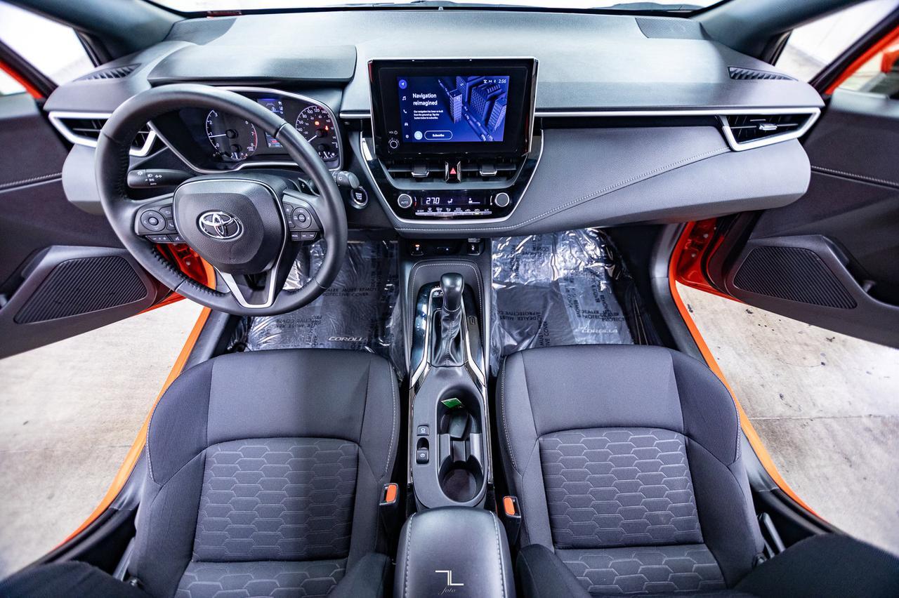 2023 Toyota Corolla SE Hatchback BCam PSeat Red Deer AB