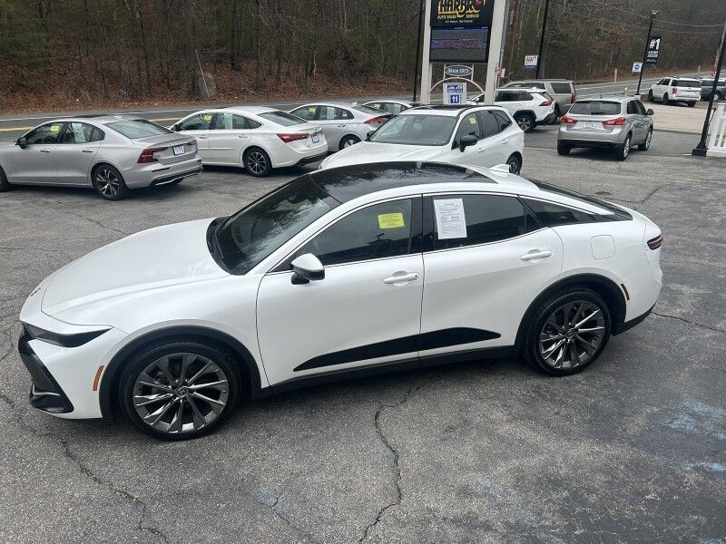 2023 Toyota Crown Limited - 1 OWNER - AWD - HYBRID Whitinsville MA