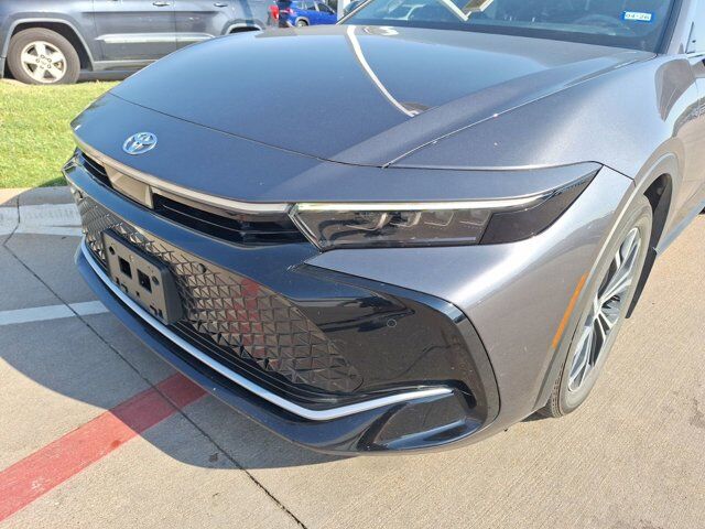 2023 Toyota Crown Limited Hurst TX