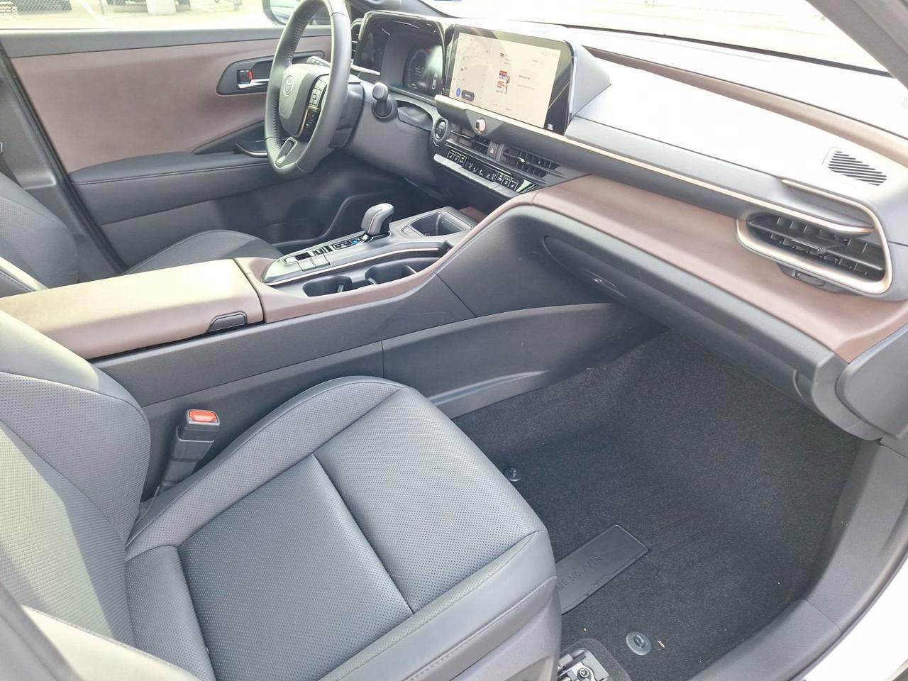 2023 Toyota Crown Limited Hurst TX