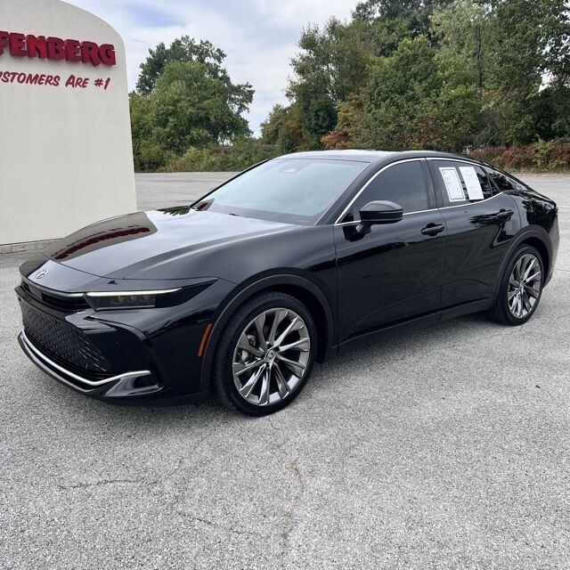 2023 Toyota Crown Limited