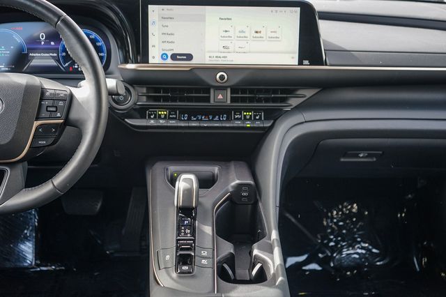 2023 Toyota Crown Limited Huntington Beach CA