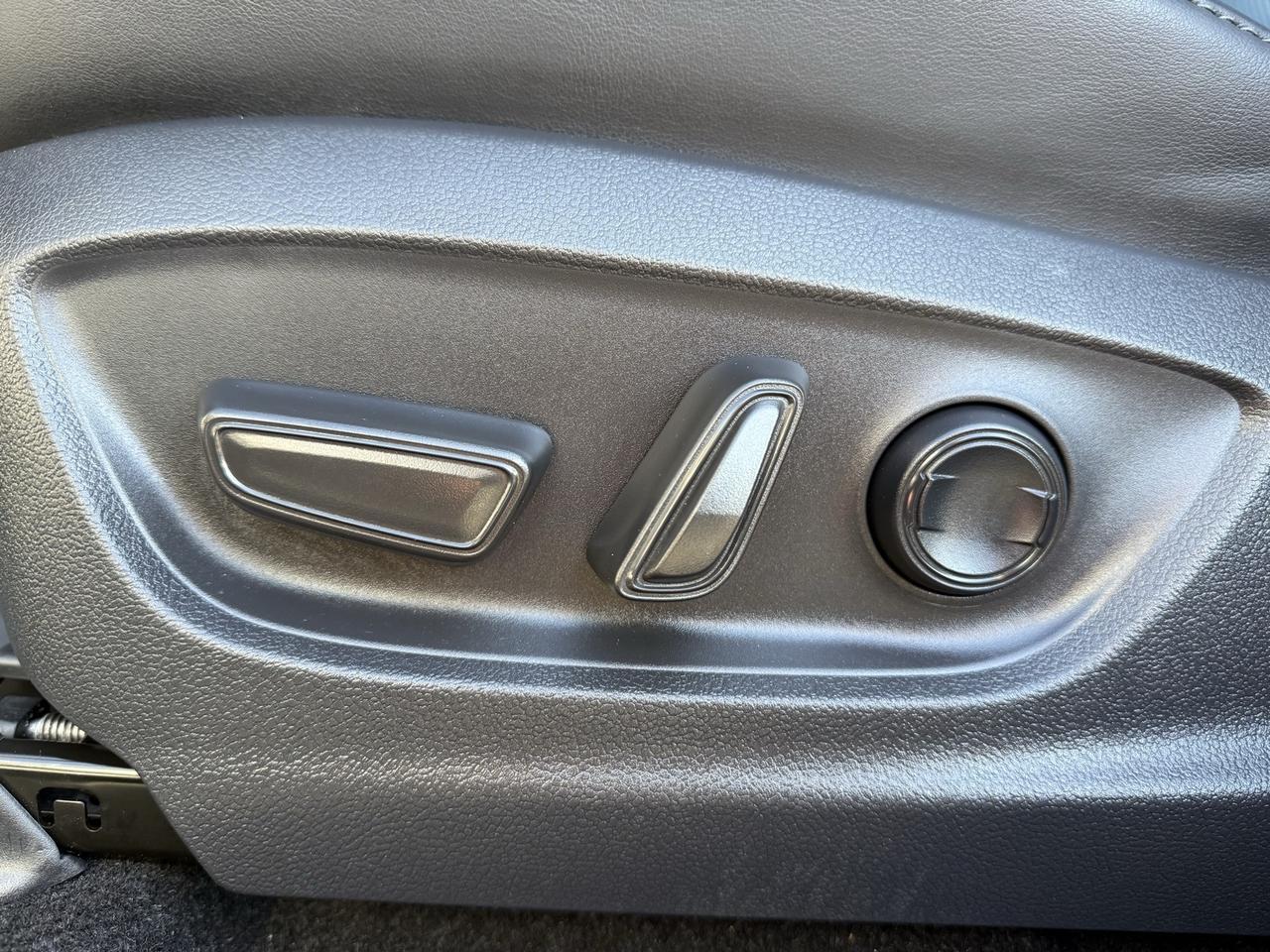 2023 Toyota Crown Limited Stafford VA