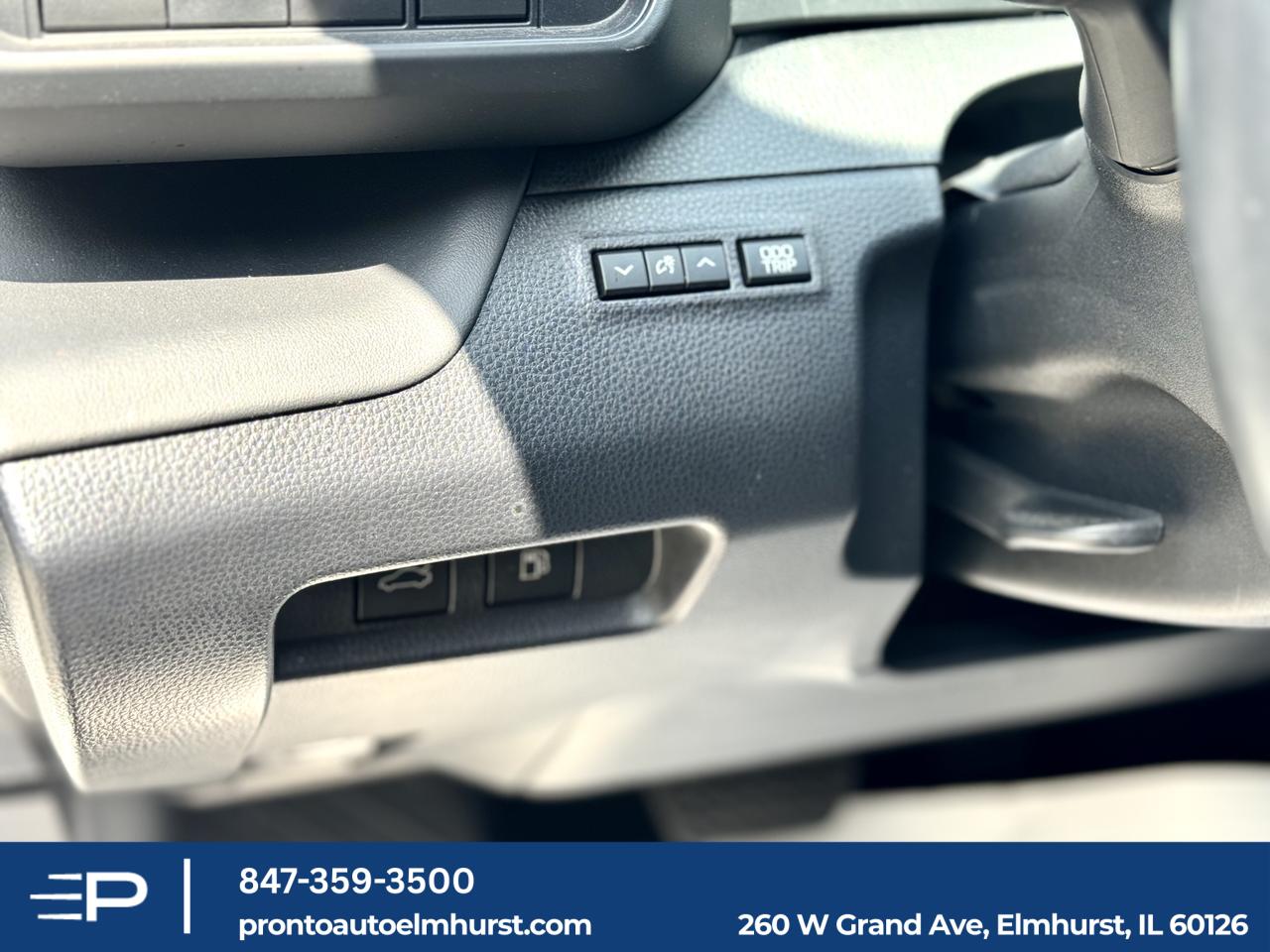 2023 Toyota Crown XLE Elmhurst IL