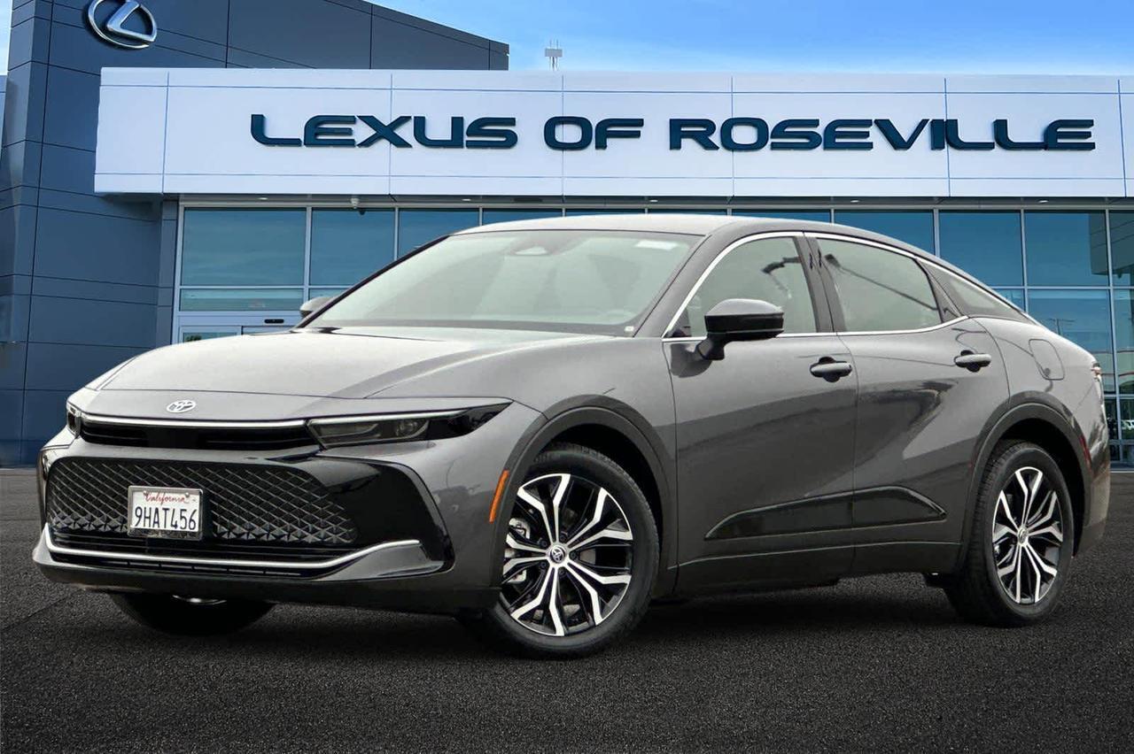 2023 Toyota Crown XLE