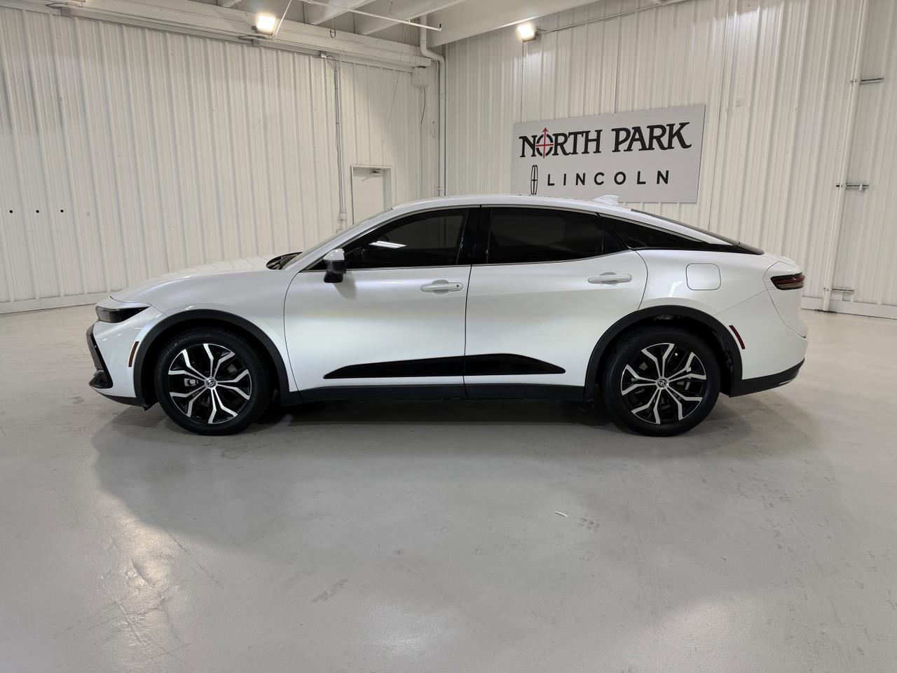 2023 Toyota Crown XLE