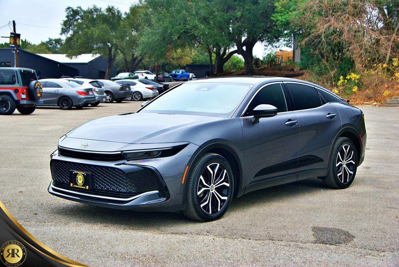 2023 Toyota Crown XLE