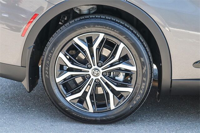 2023 Toyota Crown XLE Moreno Valley CA