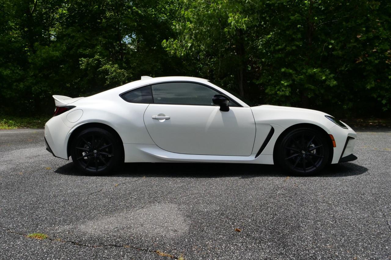 2023 Toyota GR86 Premium / Heated Seats / Adaptive Cruise! Lincolnton NC