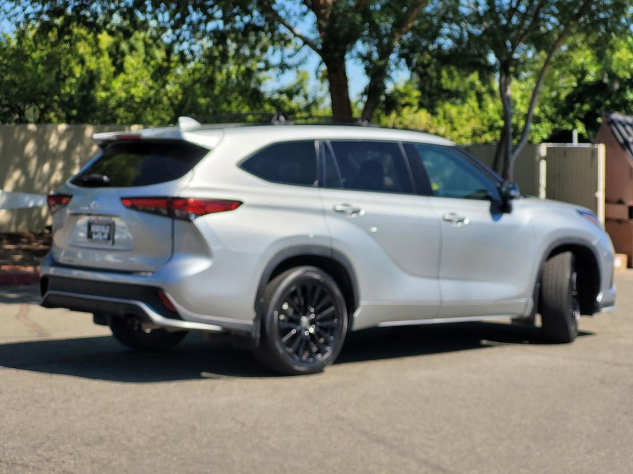 2023 Toyota HIGHLANDER L Roseville CA