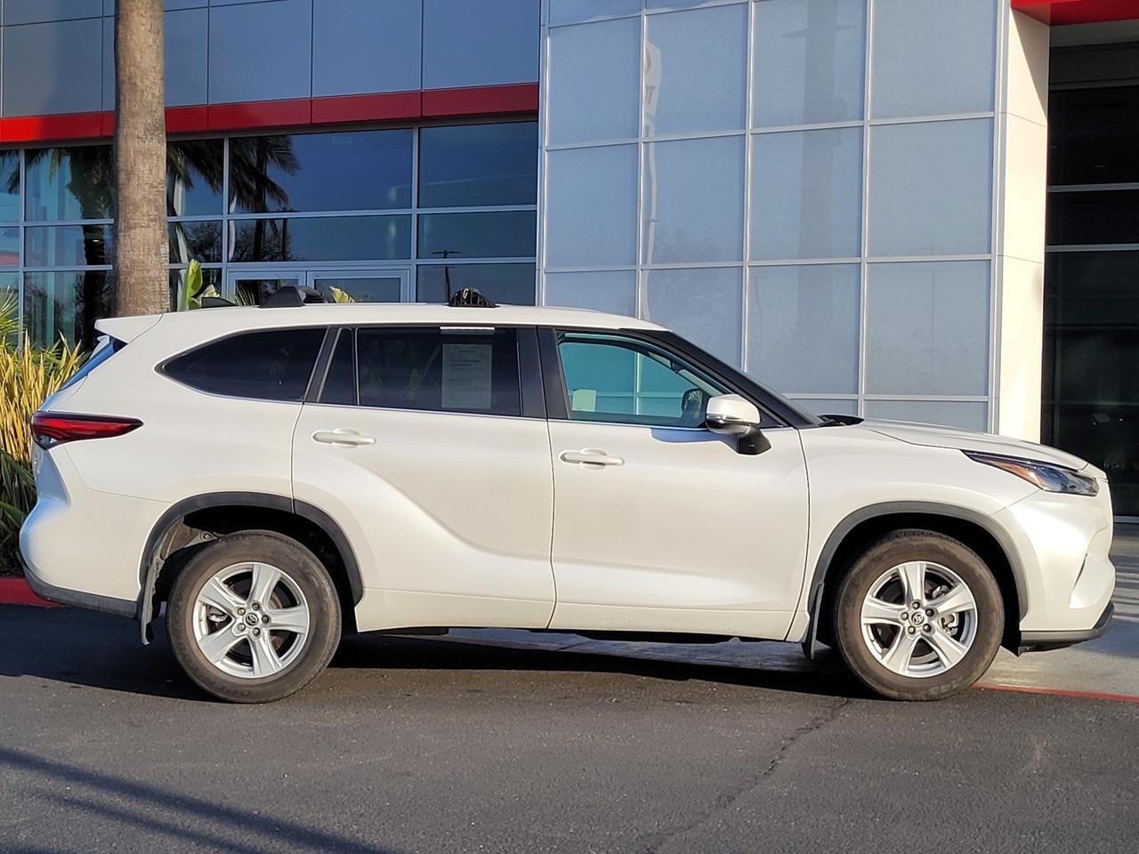 2023 Toyota HIGHLANDER LE Vacaville CA
