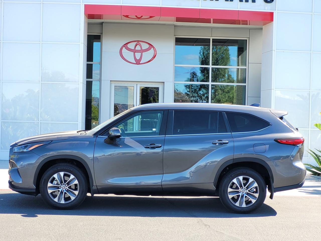 2023 Toyota HIGHLANDER XLE AWD Vacaville CA