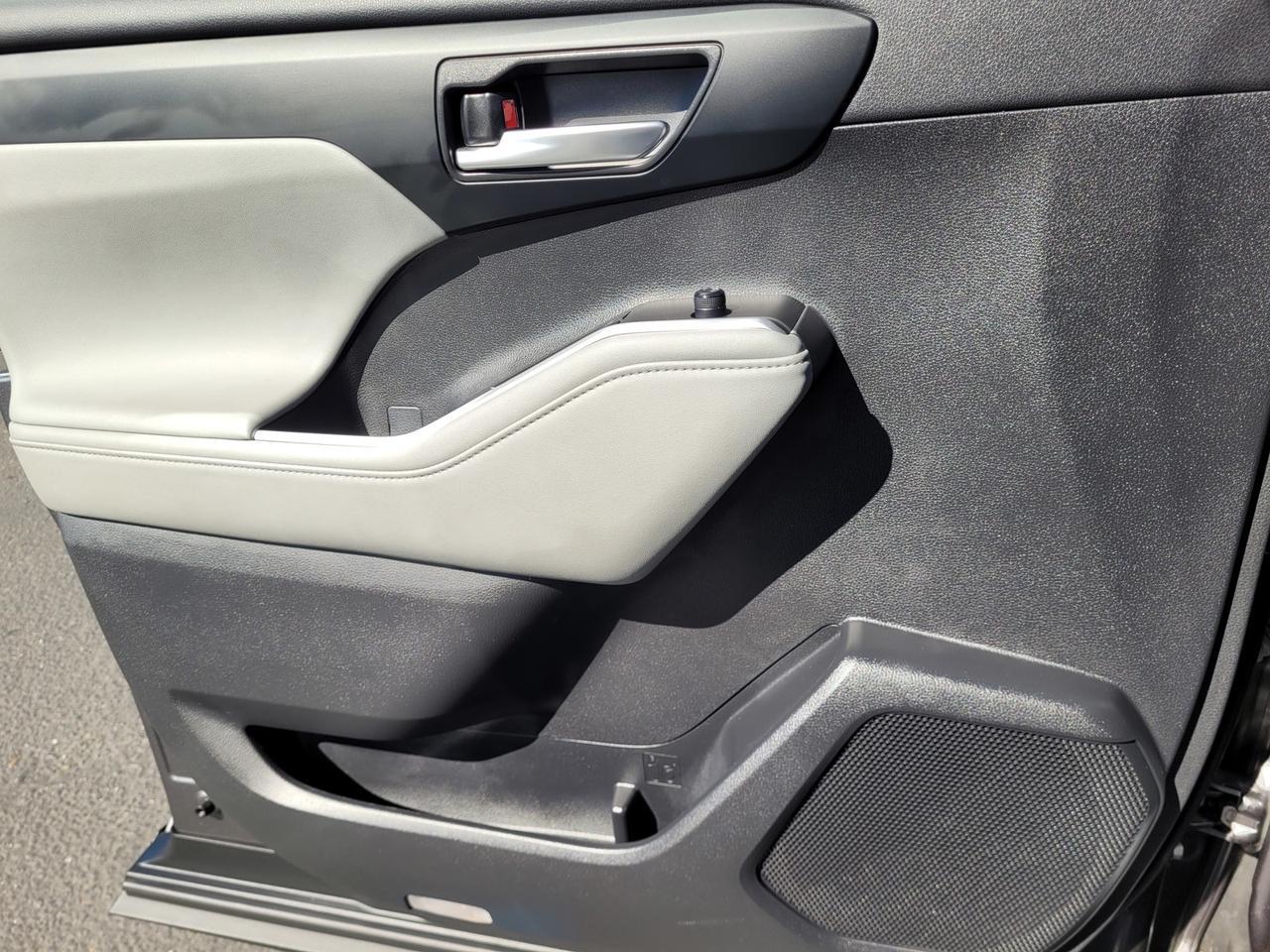 2023 Toyota HIGHLANDER XLE AWD Vacaville CA