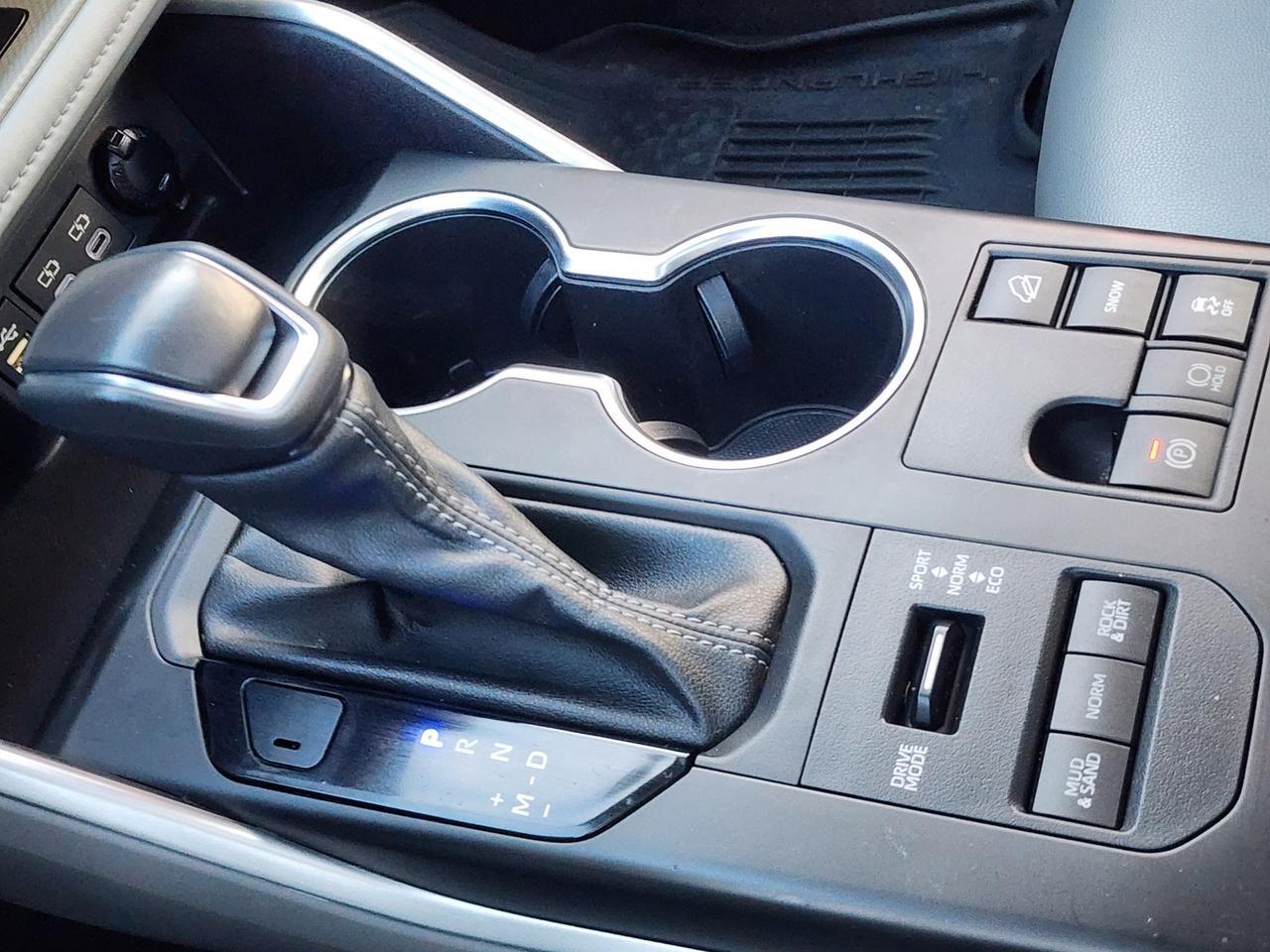 2023 Toyota HIGHLANDER XLE AWD Vacaville CA