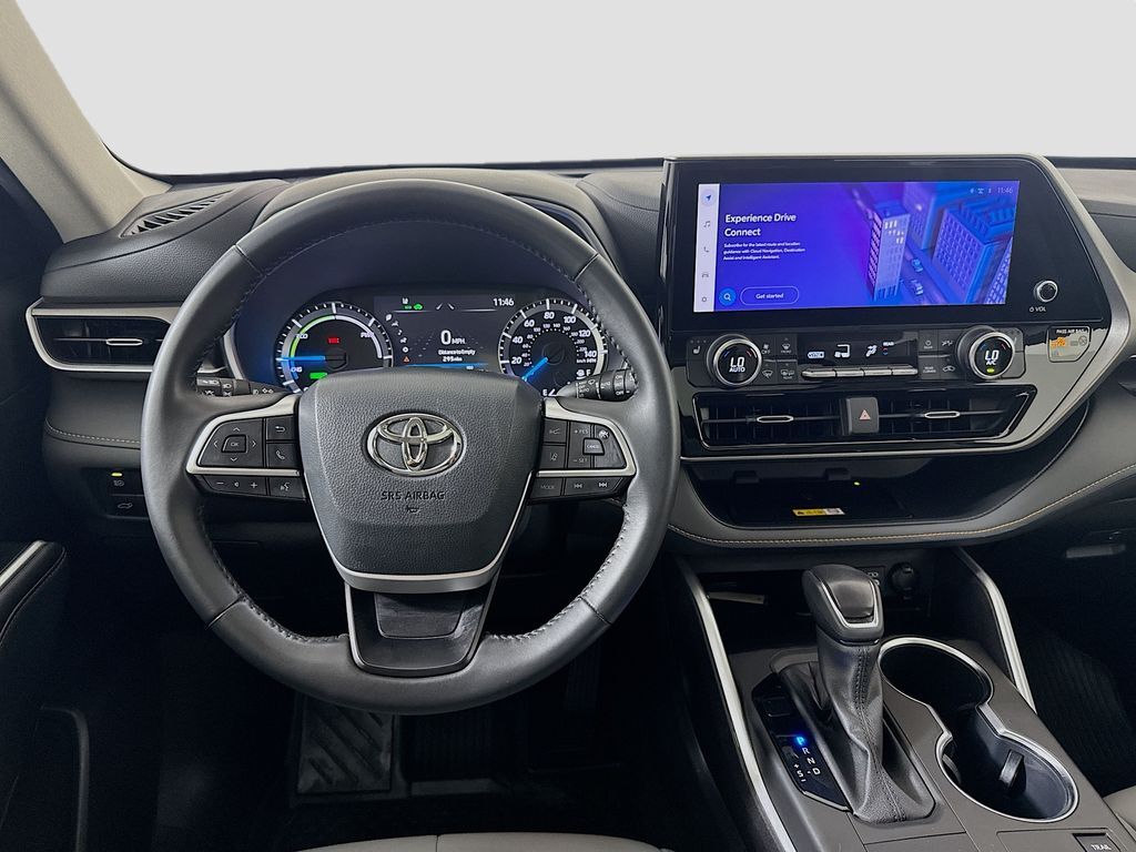 2023 Toyota Highlander Hybrid Bronze Edition Kennewick WA