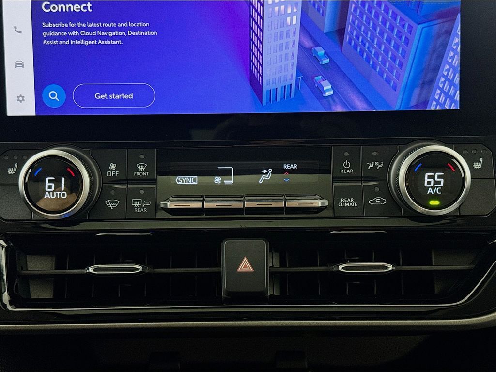 2023 Toyota Highlander Hybrid Bronze Edition Kennewick WA