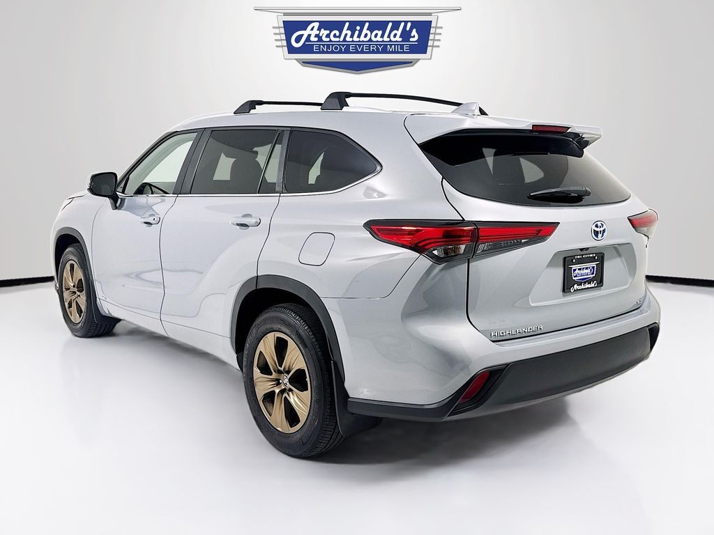 2023 Toyota Highlander Hybrid Bronze Edition Kennewick WA