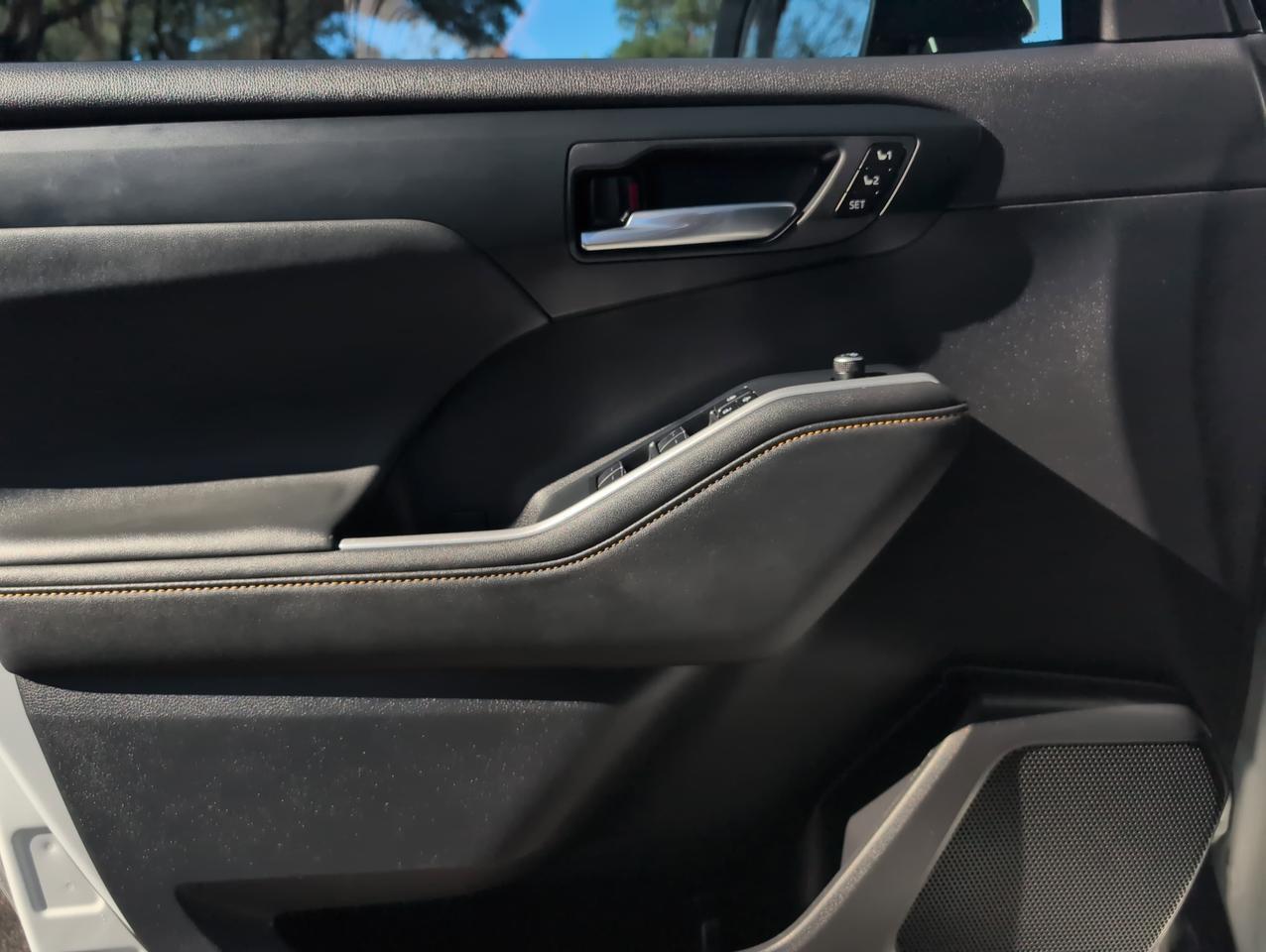 2023 Toyota Highlander Hybrid Bronze Edition San Antonio TX