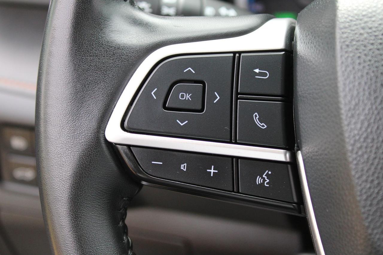 2023 Toyota Highlander Hybrid Bronze Edition Stafford VA