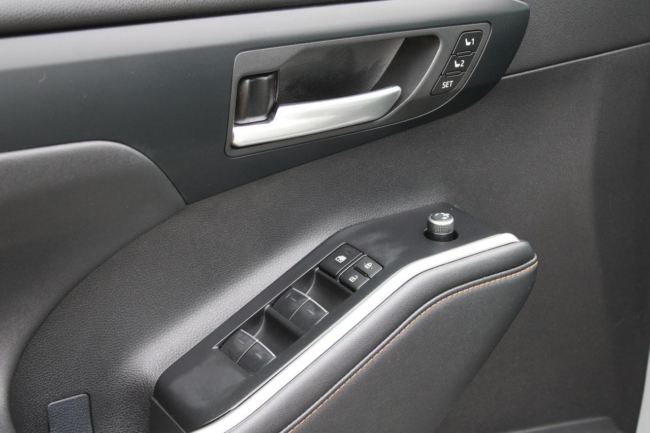 2023 Toyota Highlander Hybrid Bronze Edition Stafford VA