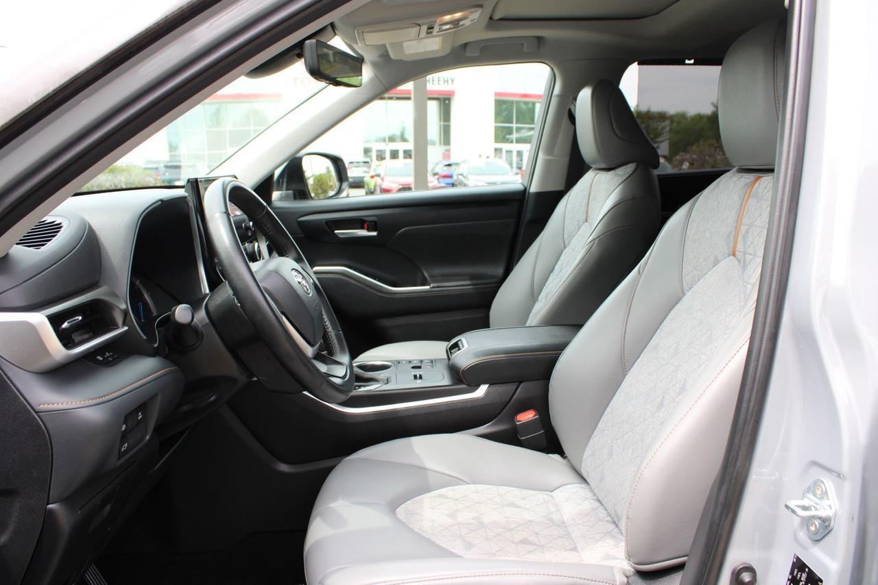2023 Toyota Highlander Hybrid Bronze Edition Stafford VA